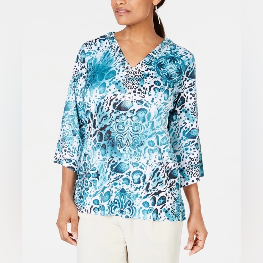 NWT JM Collection Petite Women's Leopard Split Neck Top Size PM